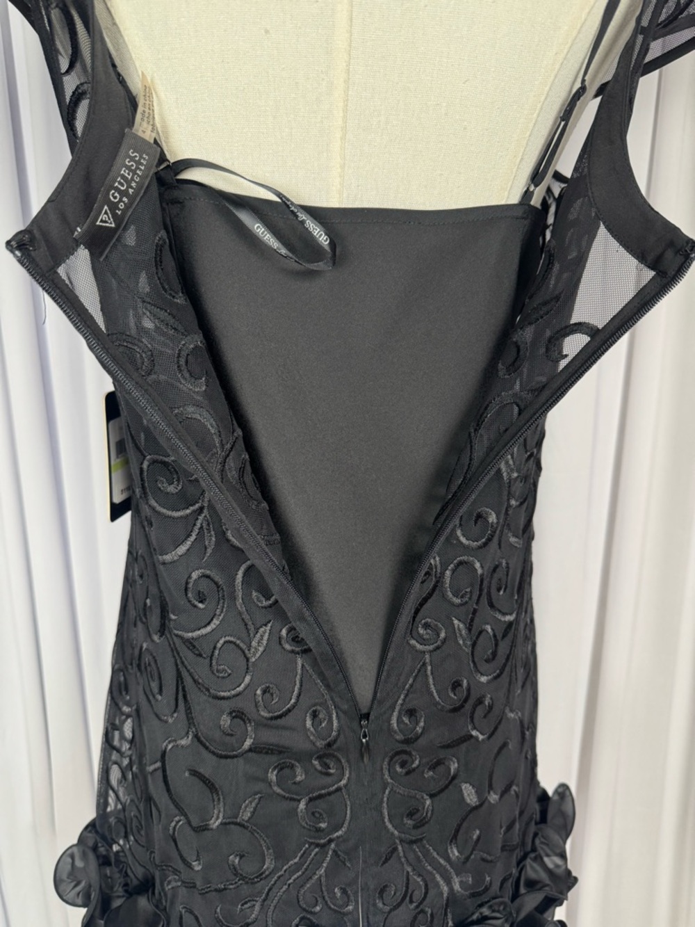 GUESS Black Embroidered Cap-Sleeve Mini Dress Women’s Size 4 - Picture 8 of 16